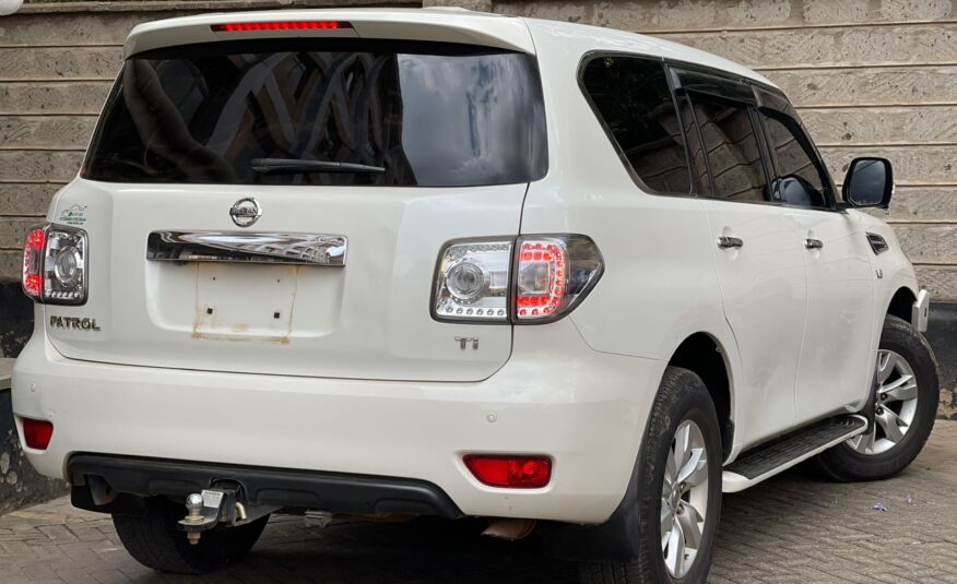 2016 Nissan Patrol