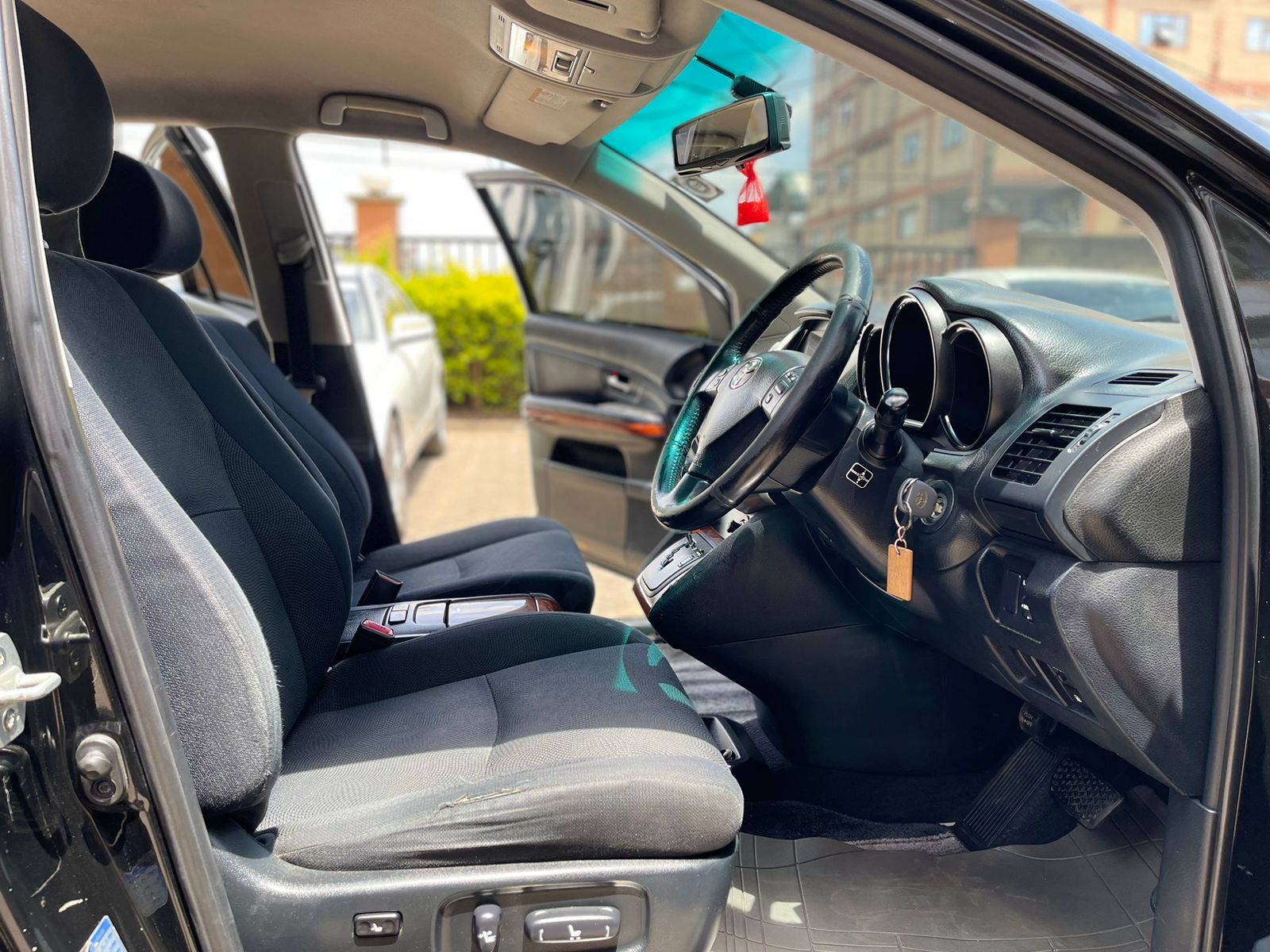 2008 Toyota Harrier