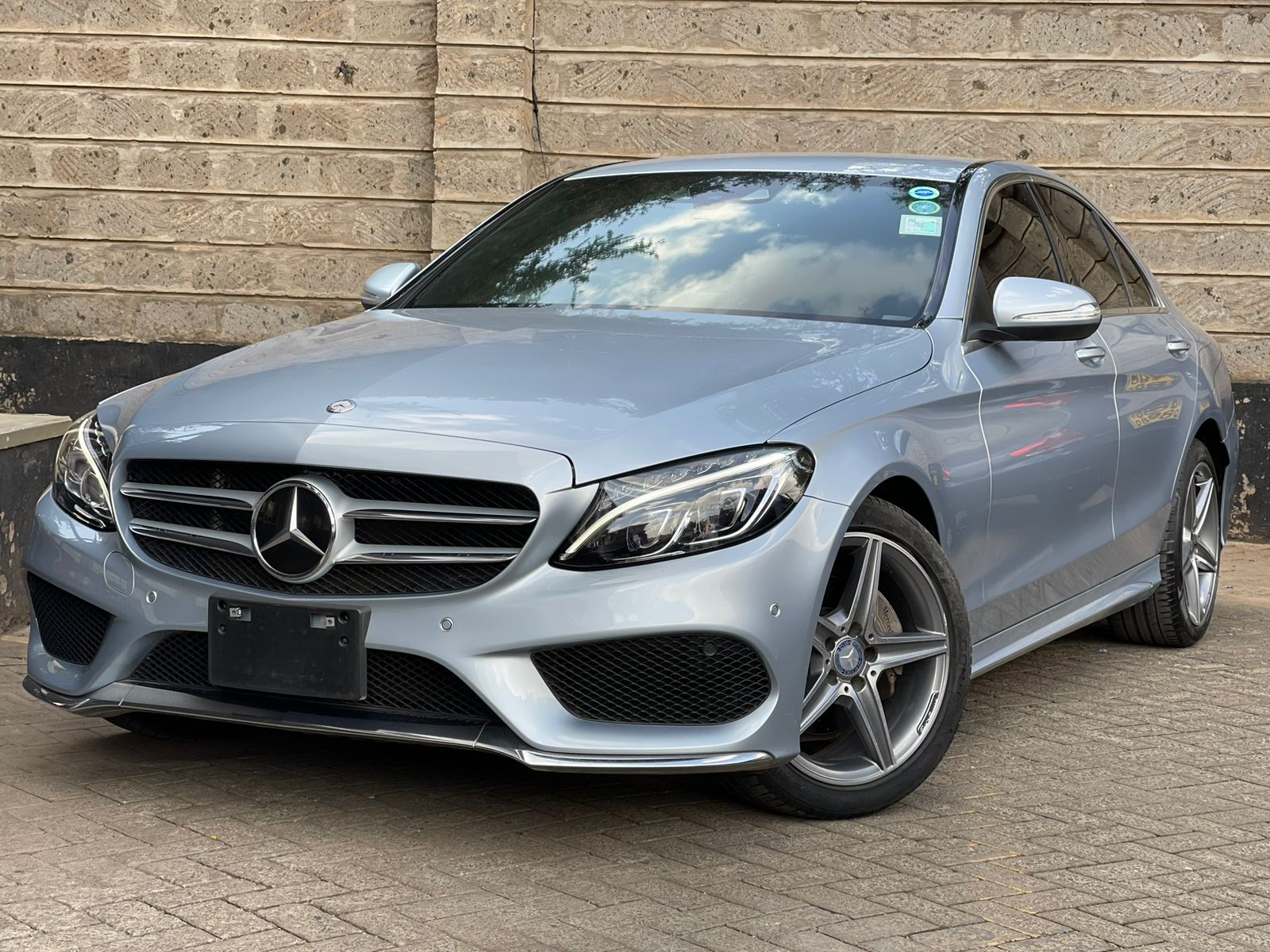 2015 Mercedes Benz C200