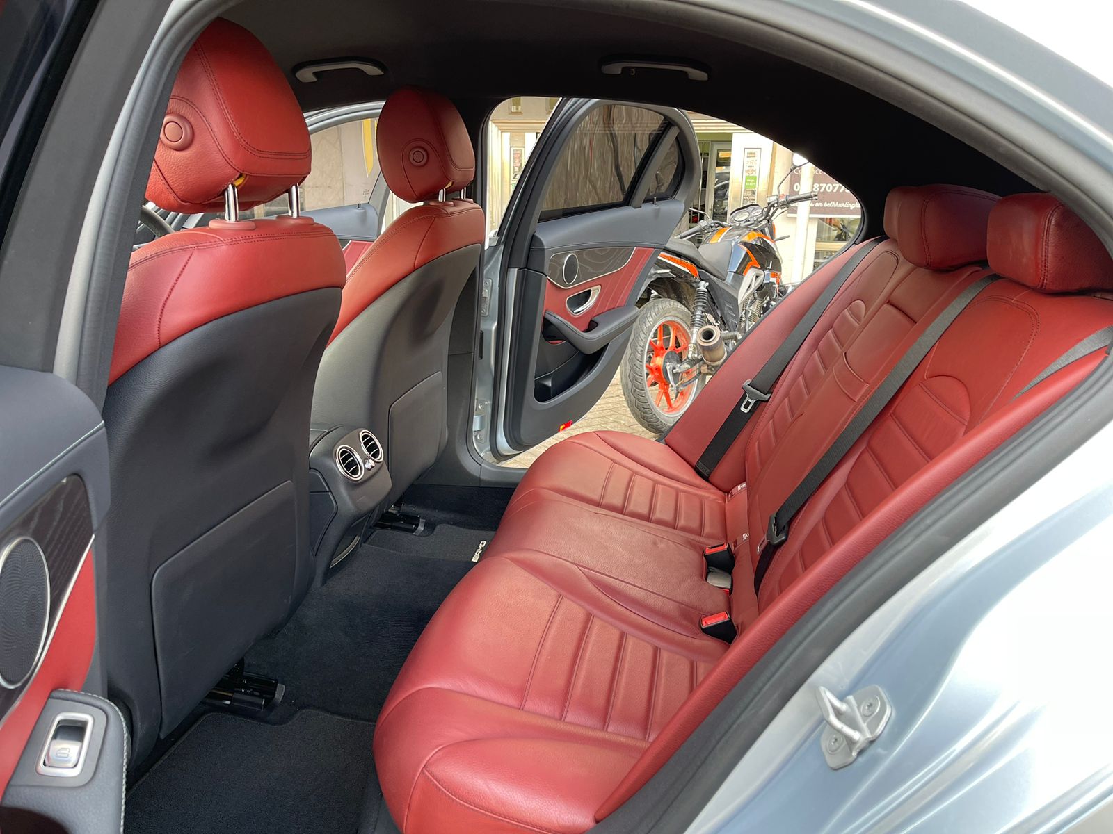 2015 Mercedes Benz C200