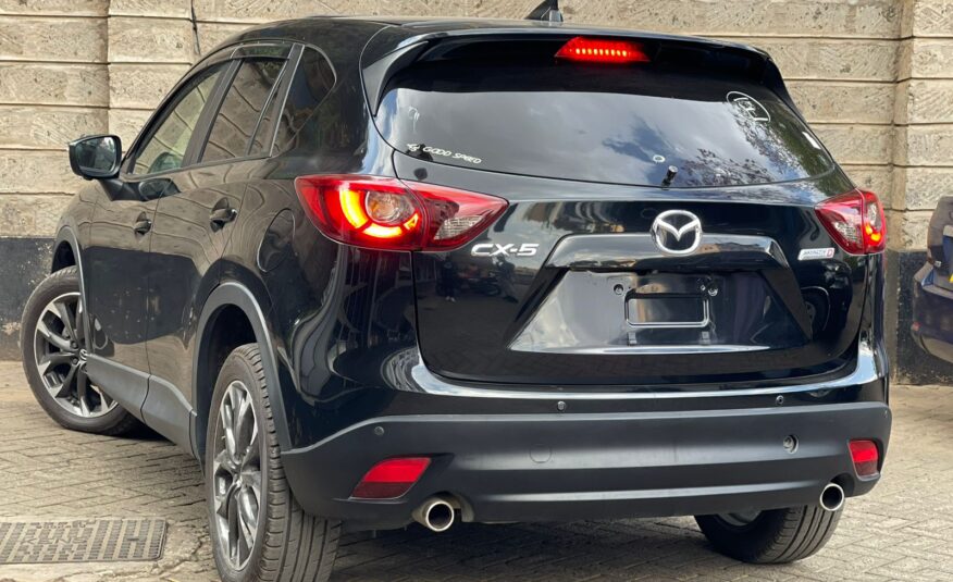 2015 Mazda CX-5 (Sunroof)