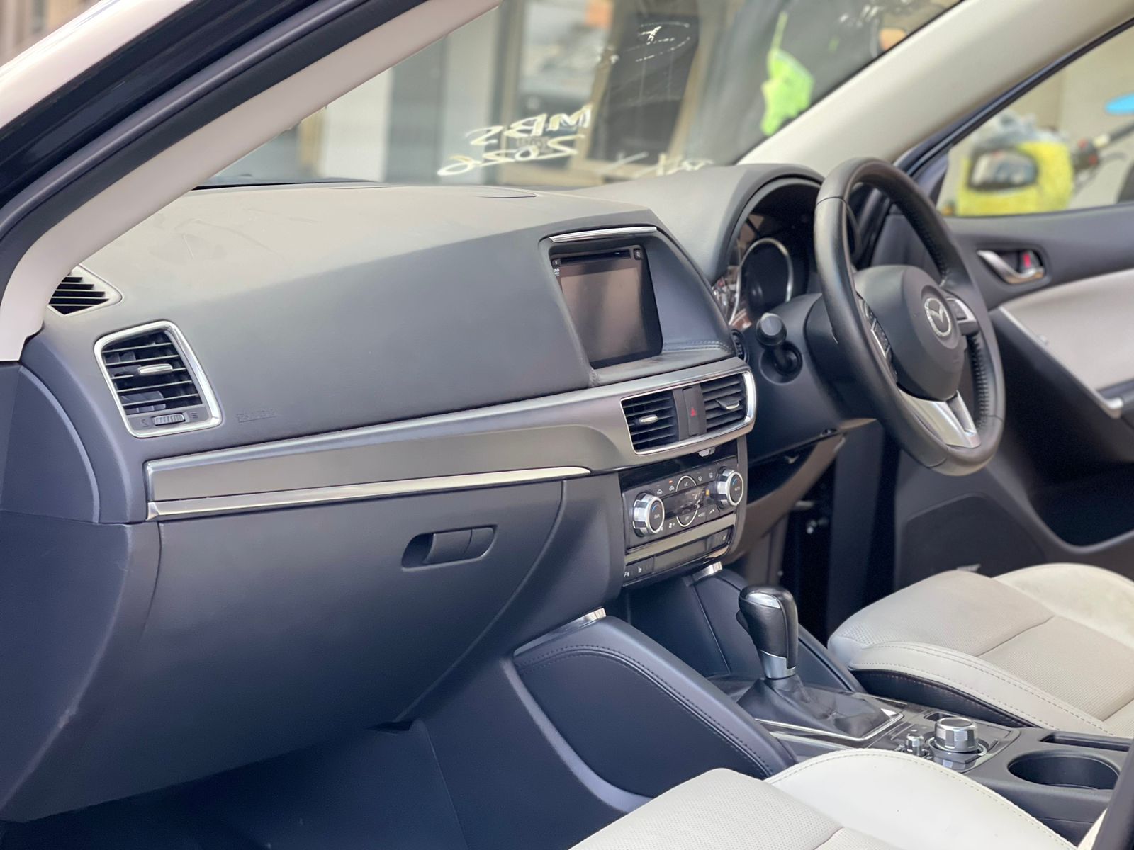 2015 Mazda CX-5 (Sunroof)