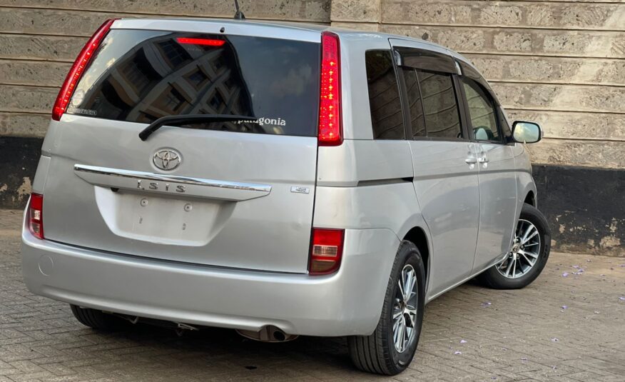 2010 Toyota Isis