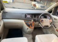 2010 Toyota Isis