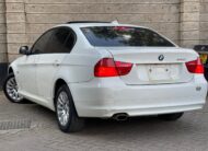 2009 BMW 320I