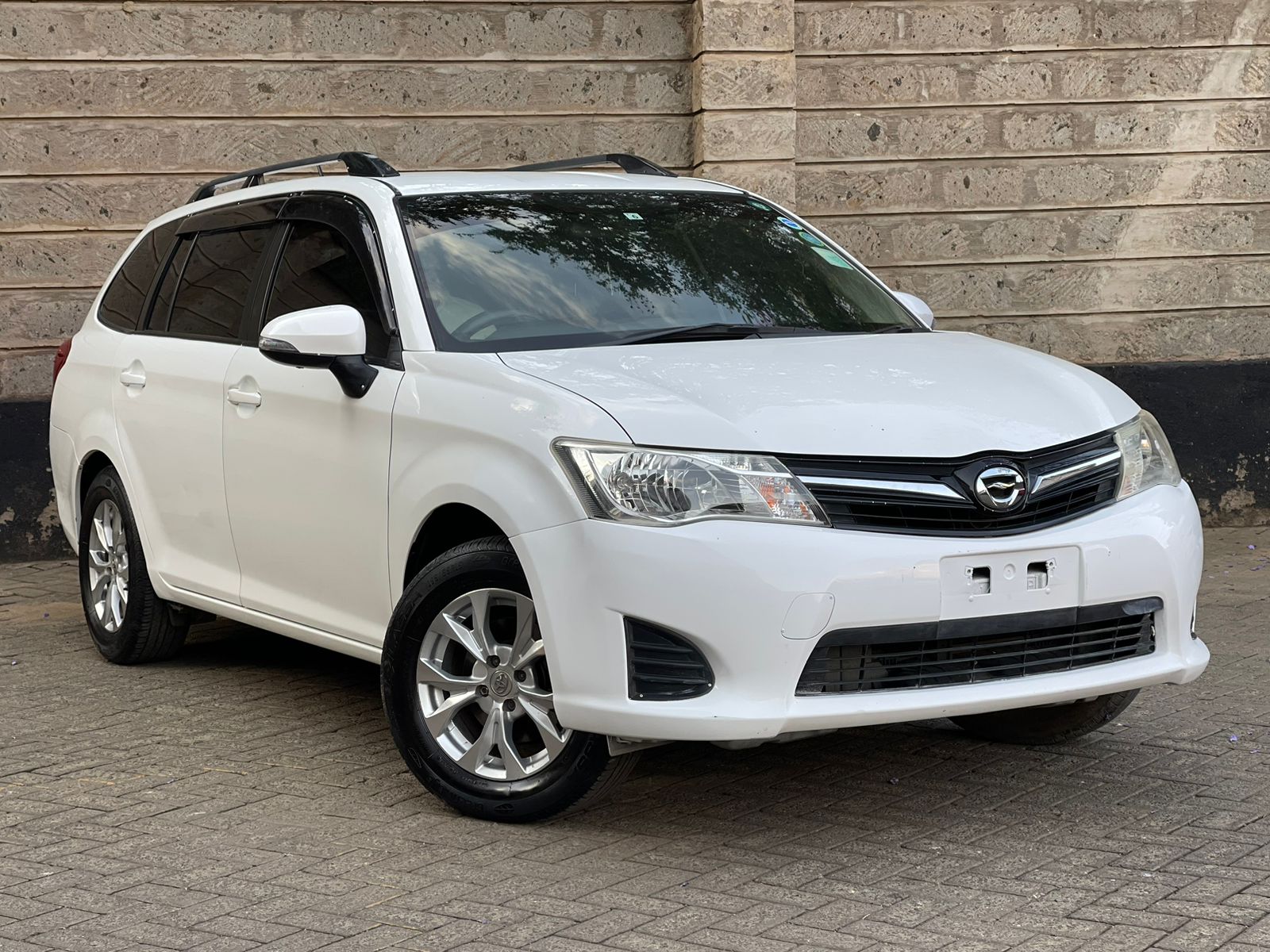 2014 Toyota Fielder