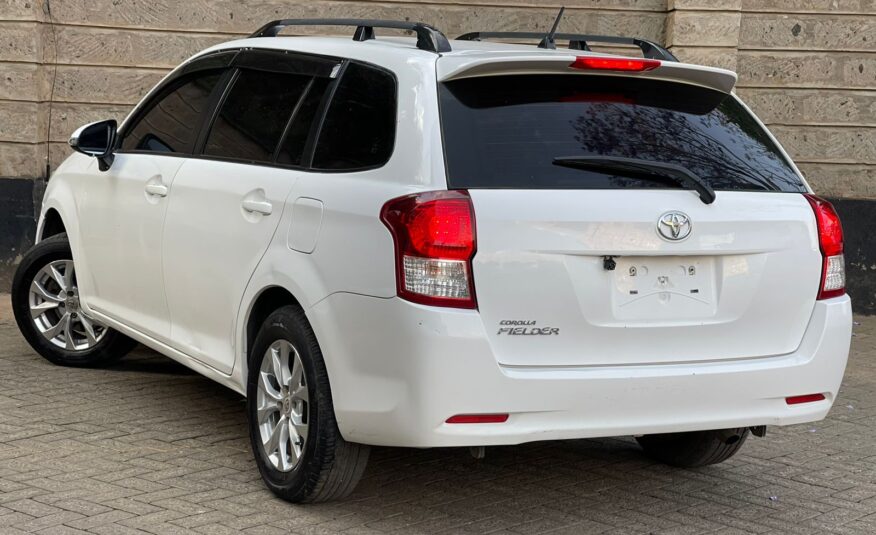 2014 Toyota Fielder