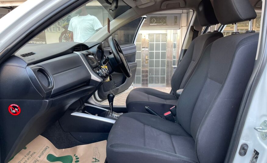2014 Toyota Fielder