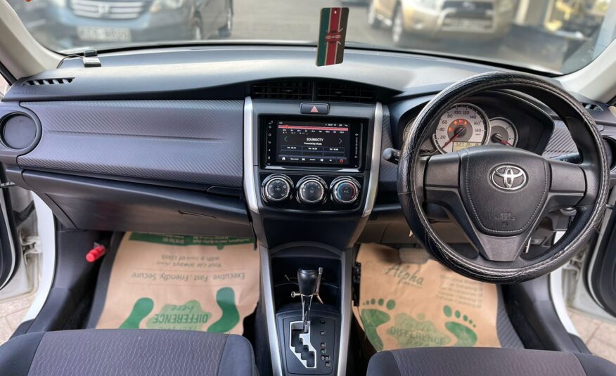 2014 Toyota Fielder