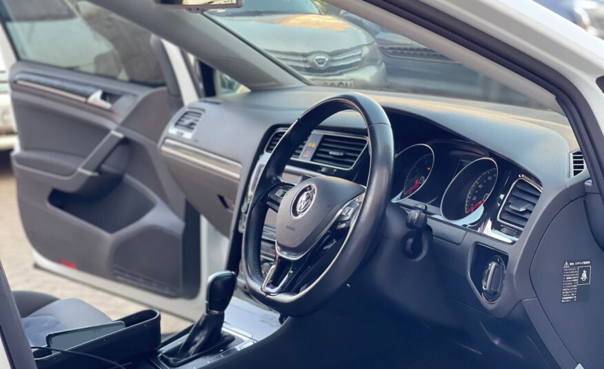 2014 Volkswagen Golf