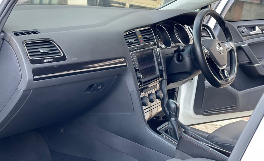 2014 Volkswagen Golf
