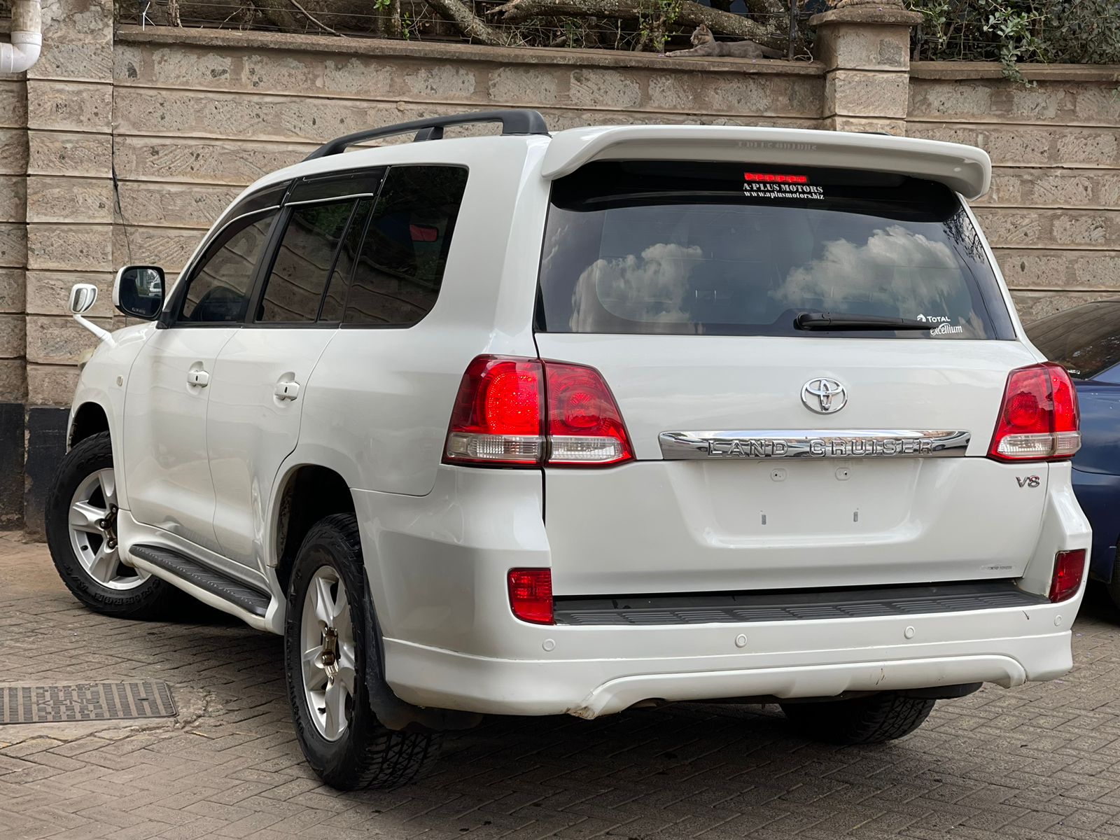 2008 Toyota Landcruiser V8