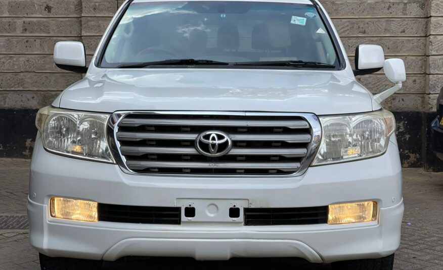 2008 Toyota Landcruiser V8