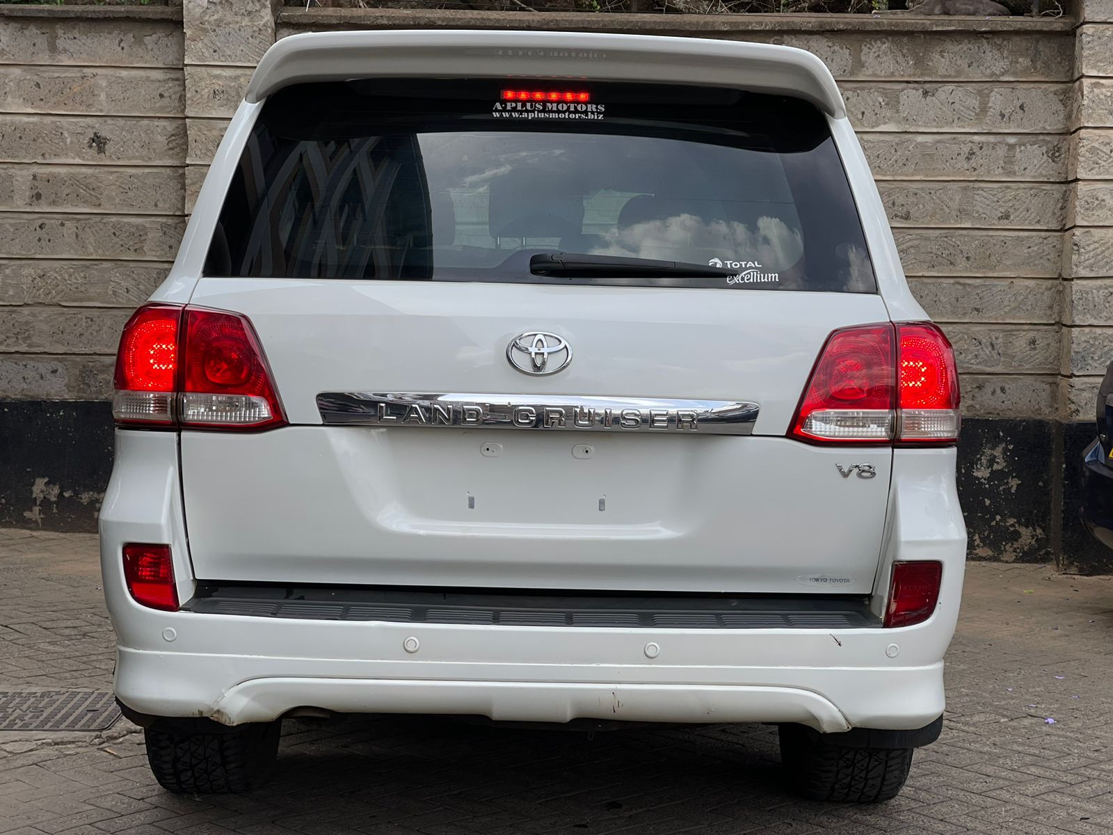 2008 Toyota Landcruiser V8