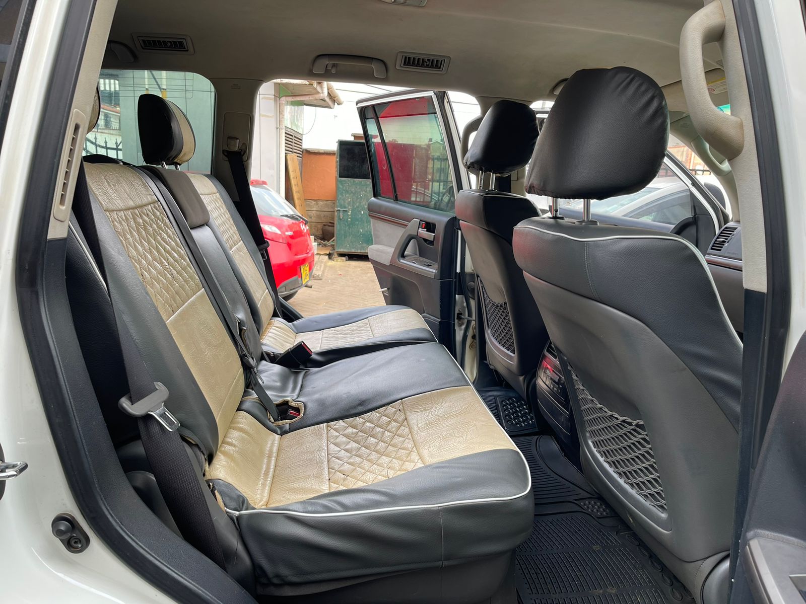 2008 Toyota Landcruiser V8