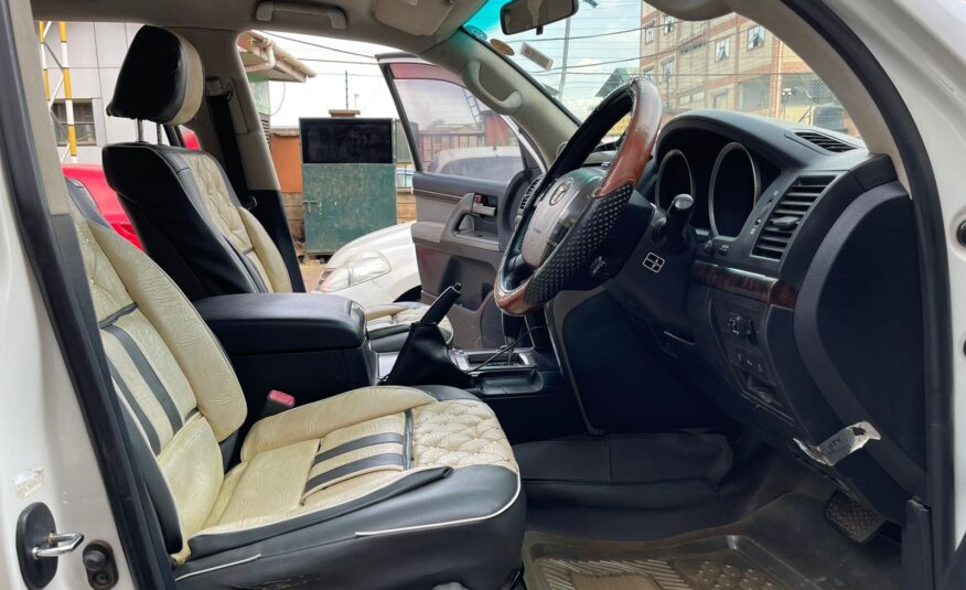 2008 Toyota Landcruiser V8