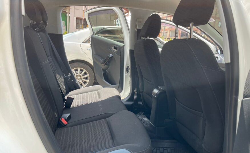 2013 Peugeot 208