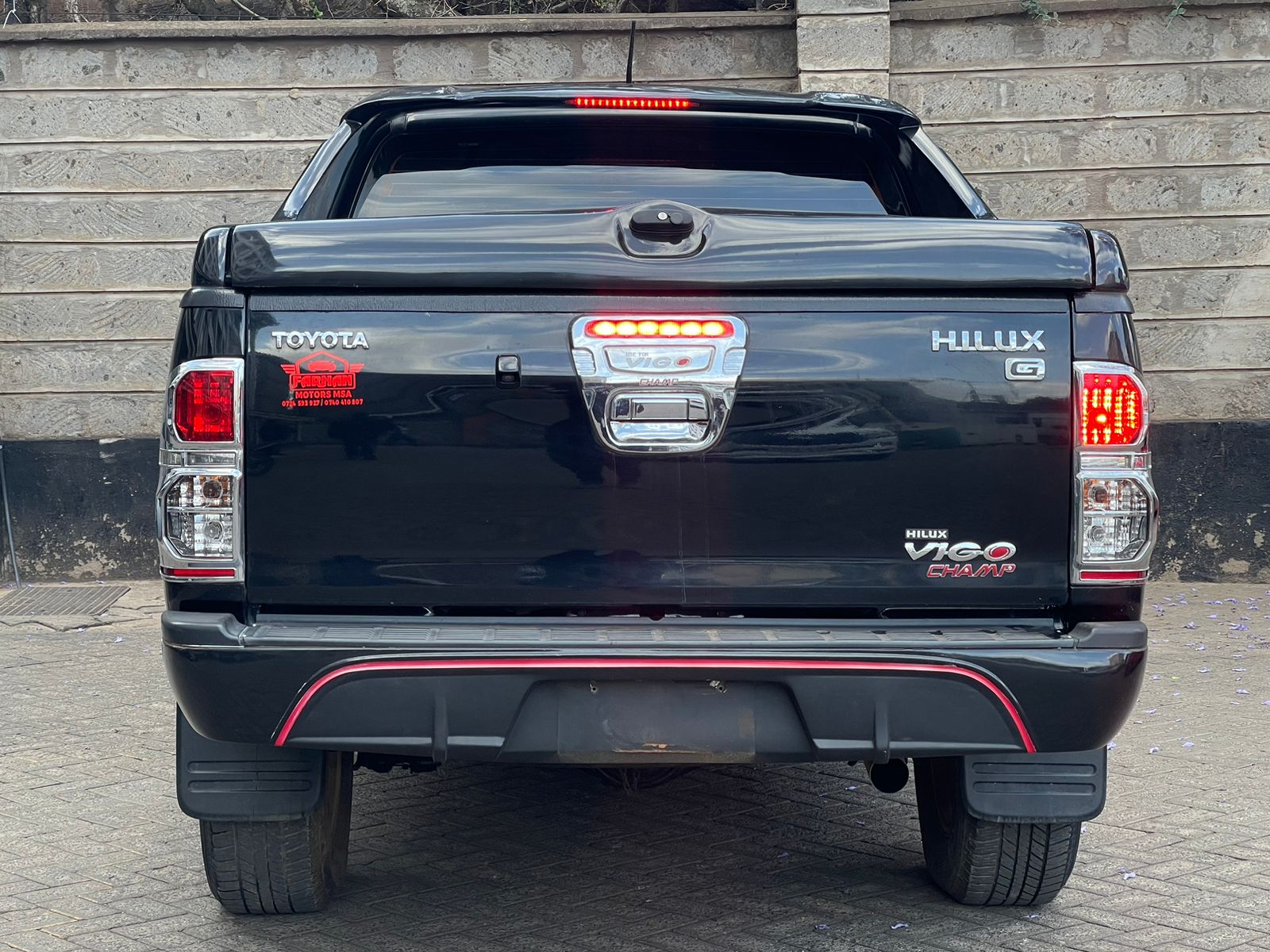 2015 Toyota Hilux D-Cab VIGO CHAMP
