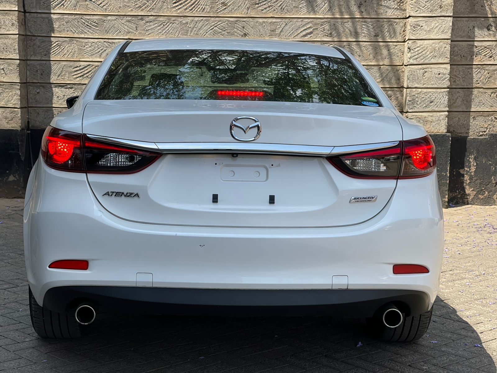 2015 Mazda Atenza