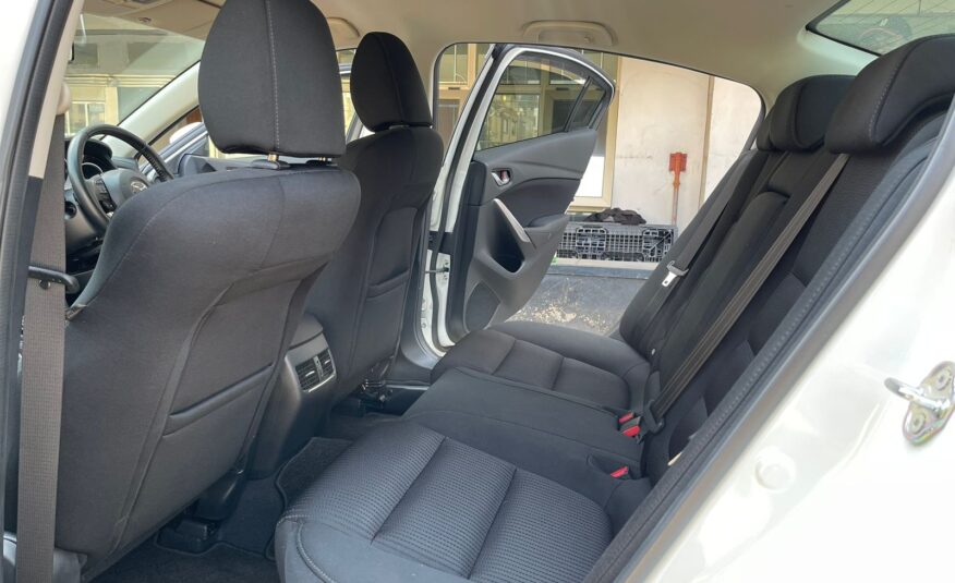 2015 Mazda Atenza
