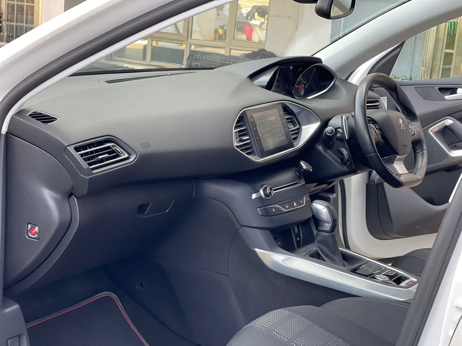 2015 Peugeot 308