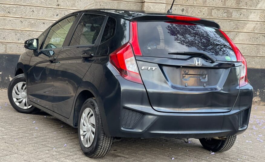 2015 Honda Fit (Non-Hybrid)