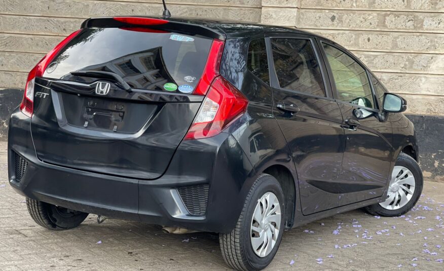 2015 Honda Fit (Non-Hybrid)