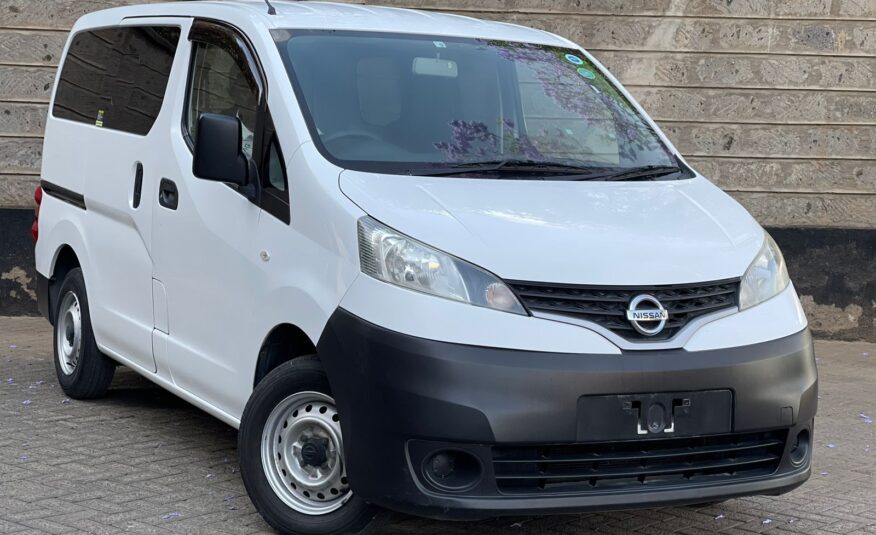 2015 Nissan NV200 White