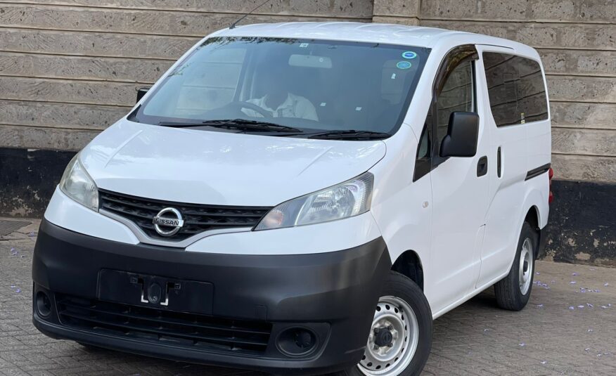 2015 Nissan NV200 White