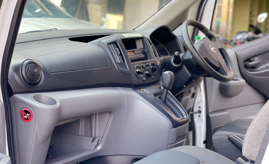 2015 Nissan NV200 White
