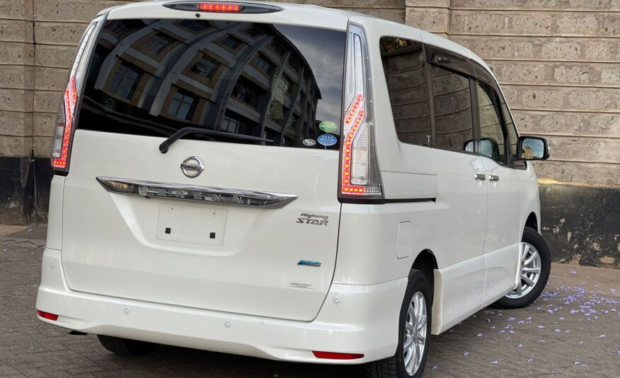 2015 Nissan Serena