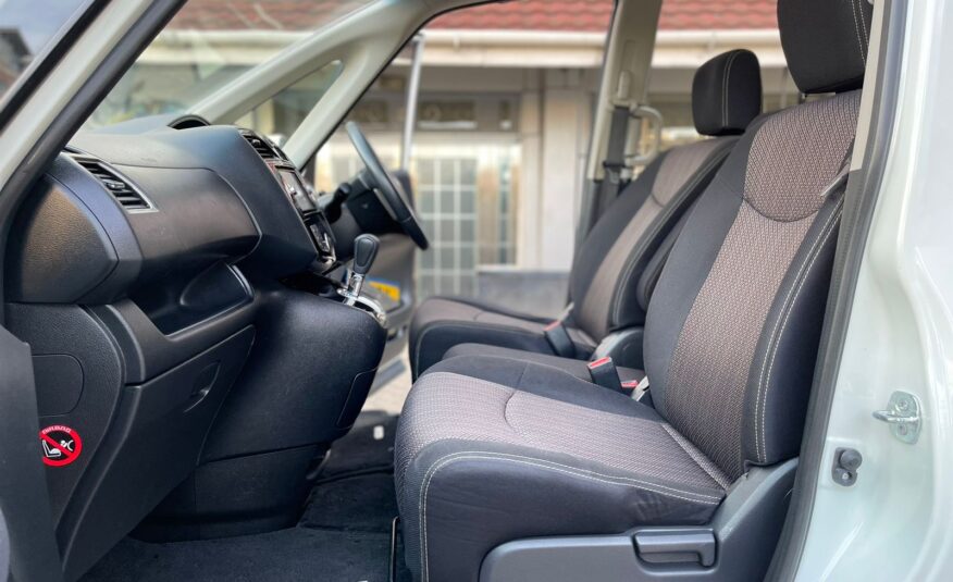 2015 Nissan Serena
