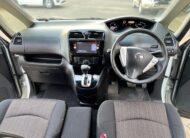 2015 Nissan Serena