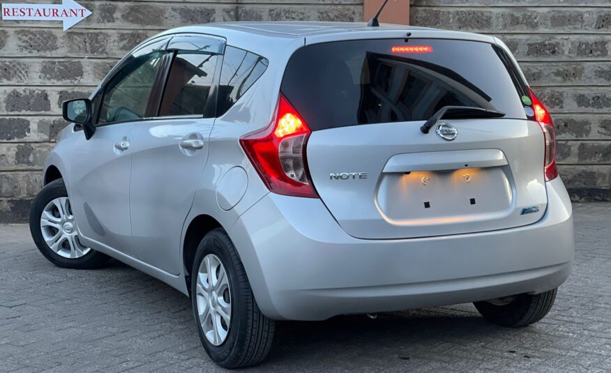 2015 Nissan Note Silver