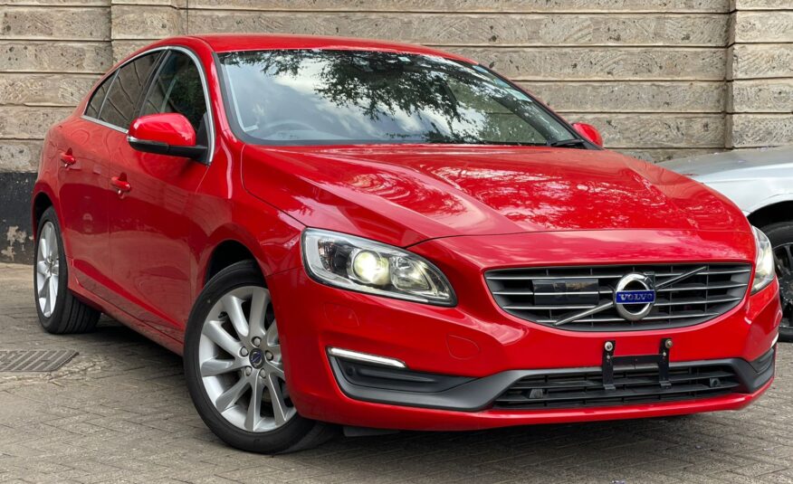 2015 Volvo S60 T5 Red