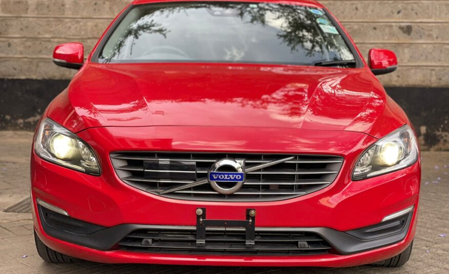 2015 Volvo S60 T5 Red