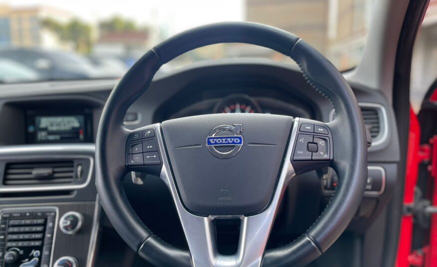 2015 Volvo S60 T5 Red