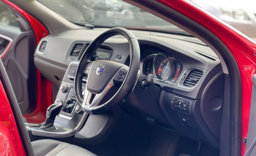 2015 Volvo S60 T5 Red