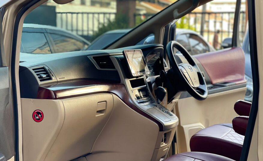 2012 Toyota Alphard