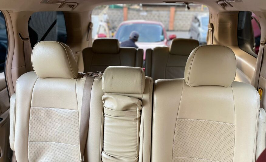 2012 Toyota Alphard