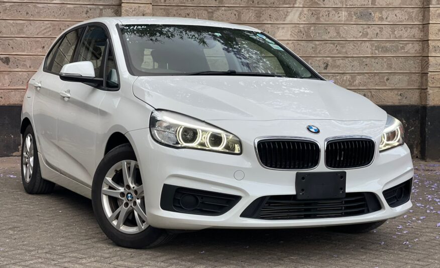 2015 BMW 218I