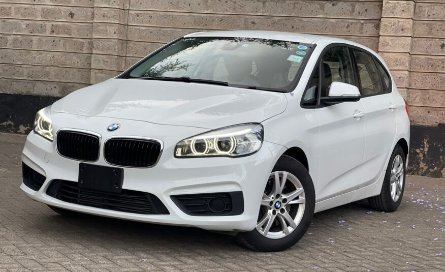 2015 BMW 218I