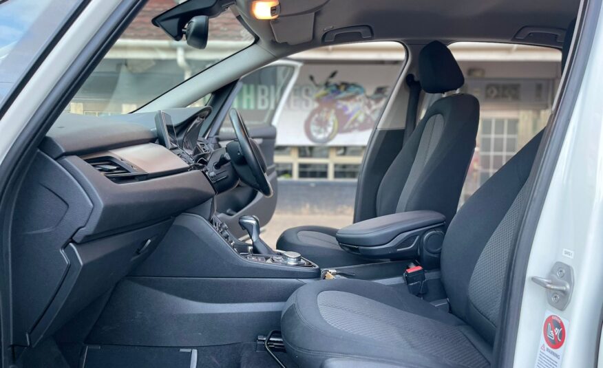 2015 BMW 218I
