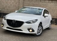 2015 Mazda Axela Pearl White