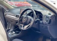 2015 Mazda Axela Pearl White