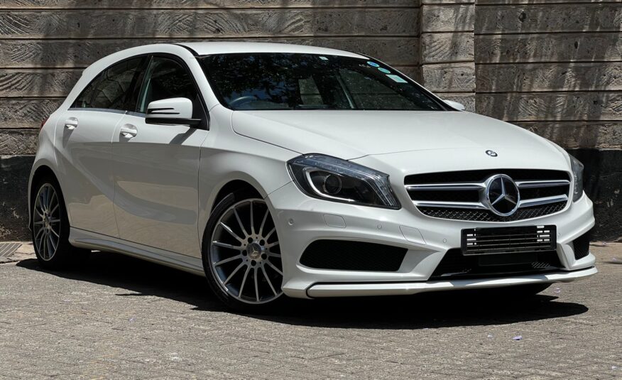 2015 Mercedes Benz A180 Pearl White