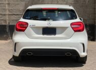 2015 Mercedes Benz A180 Pearl White