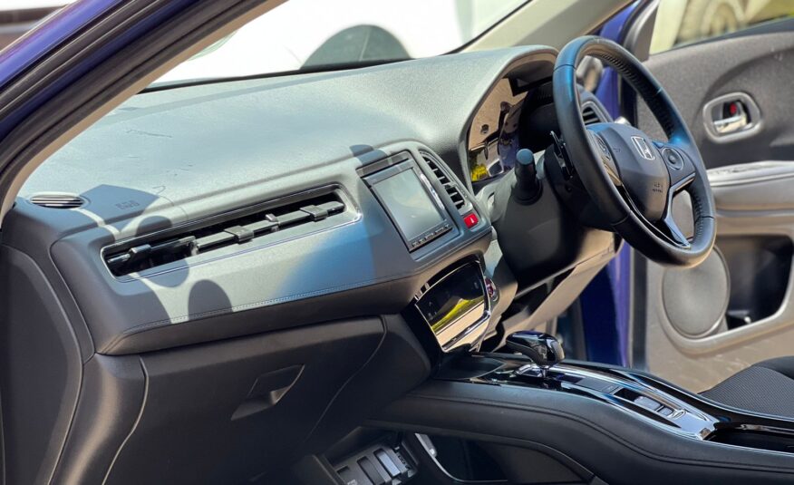 2015 Honda Vezel Blue