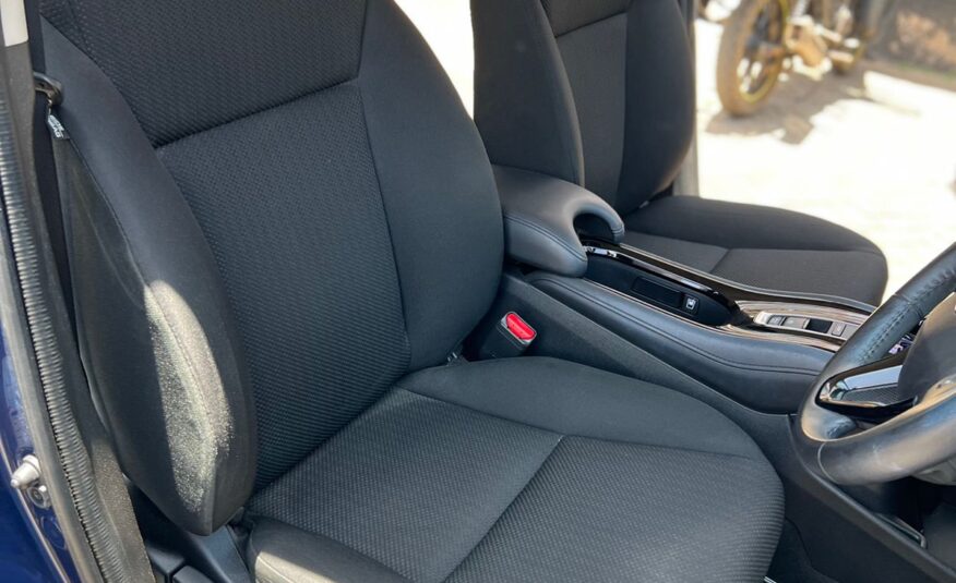2015 Honda Vezel Blue