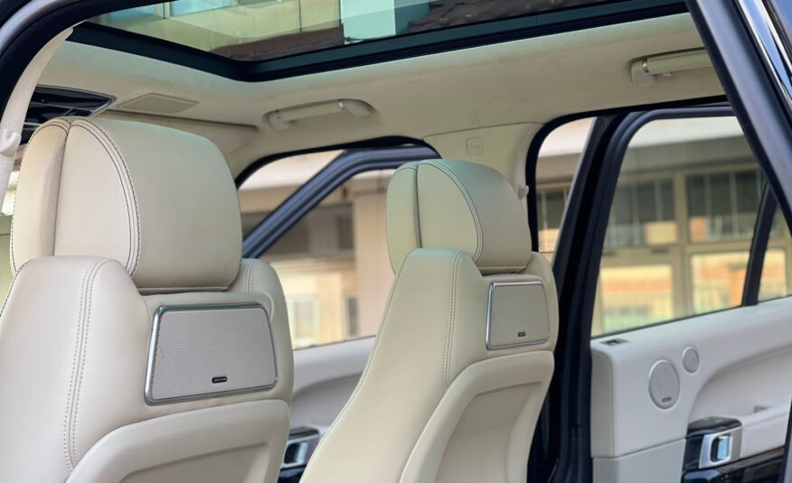 2015 Land Rover Range Rover Vogue SE 4.4 SDV8